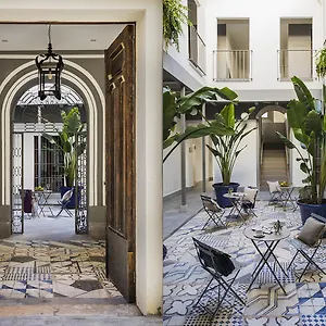 Matahacas Pool & Luxury Apartment Sevilla